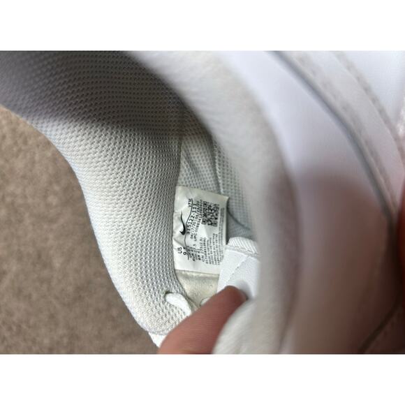 Nike Air Force One Sneakers Men Size US Size 9.5 Triple White Low AF1 315122-111 - Picture 7 of 7